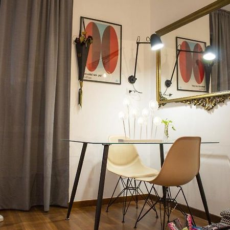 L' Altobasso Apt - Atypical Neapolitan House المظهر الخارجي الصورة
